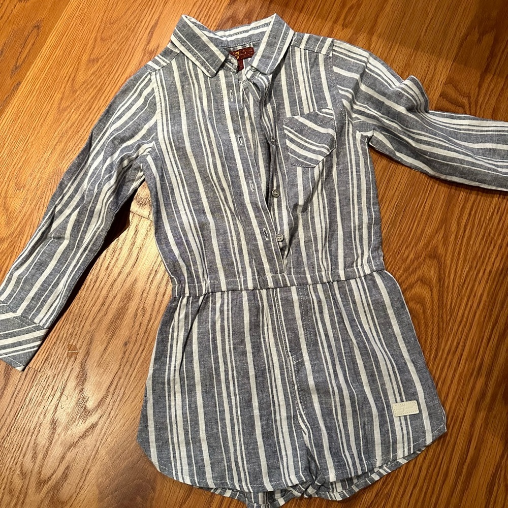 Girls long sleeve romper by 7 for all mankind